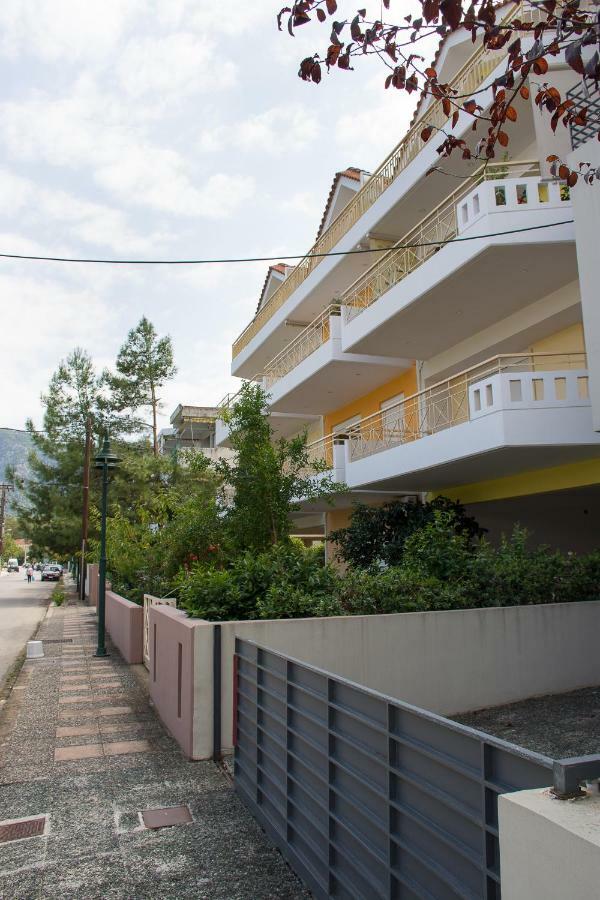 Cozy Maisonette Kamena Vourla Exterior foto