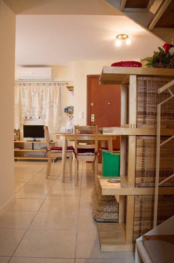 Cozy Maisonette Kamena Vourla Exterior foto