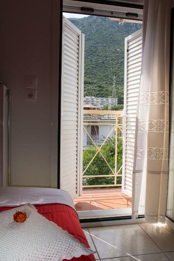 Cozy Maisonette Kamena Vourla Exterior foto